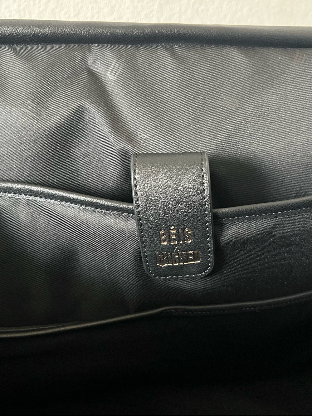 BÉIS x Wicked Black Weekender Bag – Limited Edition, Like New - Picture 7 of 10